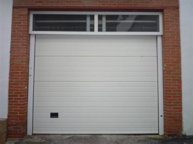 PORTON SECCIONAL